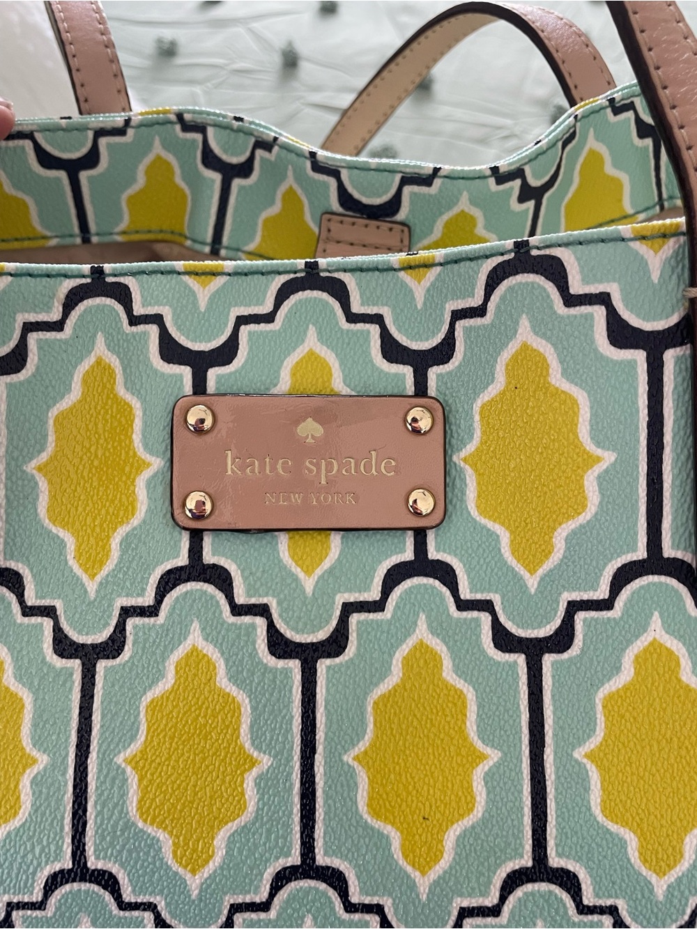 Kate Spade New York Cabana Tile Sidney tote - Picture 3 of 11